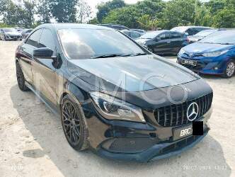 MERCEDES BENZ CLA 200 1.6