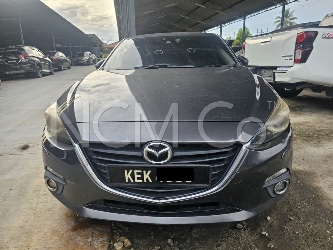 MAZDA 3 2.0