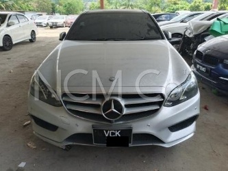 MERCEDES BENZ E250 2.0