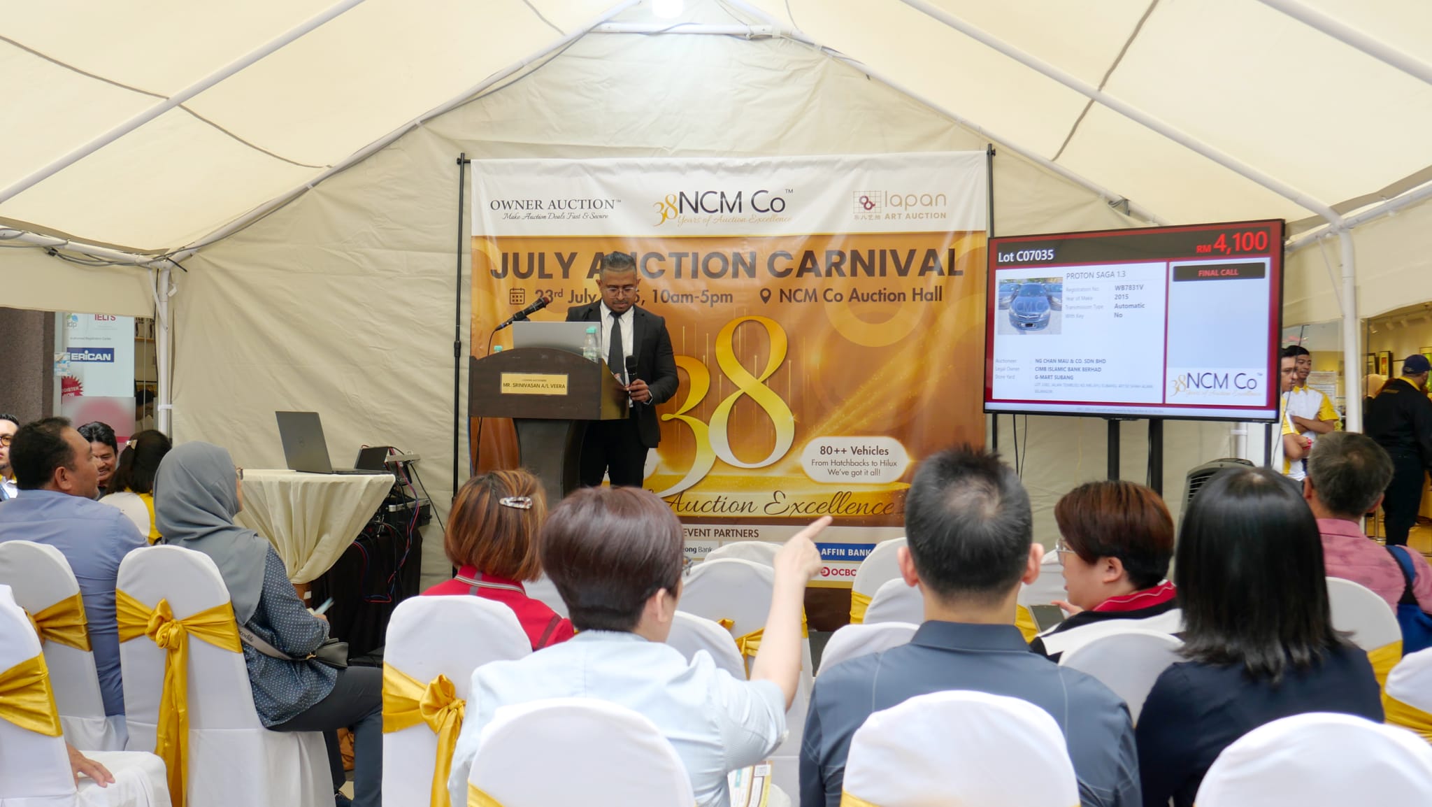 Auction gallery
