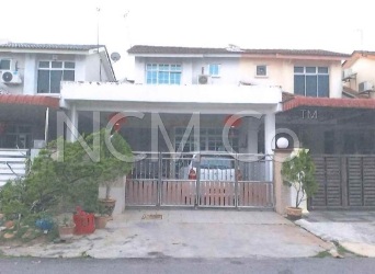 1.5 Storey Terrace House, Intermediate, Renovated
