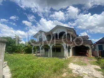 2 Storey Bungalow