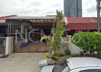 1.5 Storey Terrace House, Intermediate