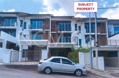3 Storey Terrace House, Intermediate