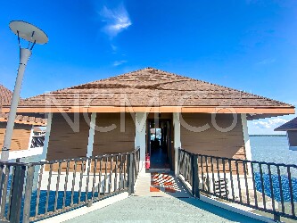 Water Chalet Villa, Intermediate
