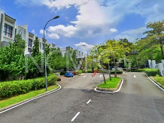 3 Storey Bungalow House, Intermediate