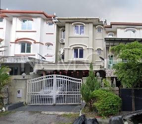 2.5 Storey Terrace House, Intermediate