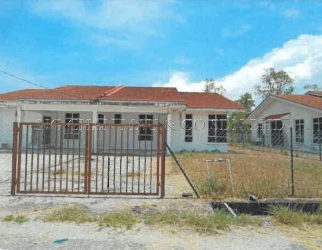 1 Storey Semi Detached House