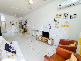 1 Storey Terrace House, Intermediate