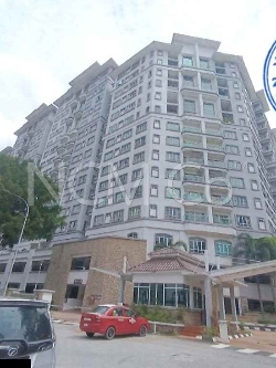 Condominium, End Lot