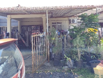 1 Storey Terrace House, Intermediate
