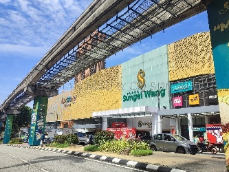 Retail Lot
