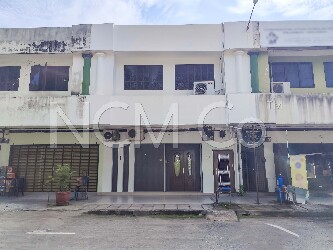 2 Storey Shop