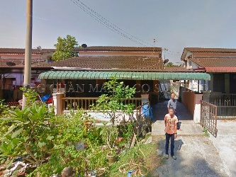1.5 Storey Semi Detached House, Low Cost