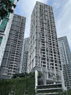 Service Apartment