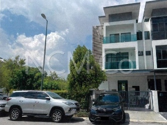 2.5 Storey Linked House, Corner Lot