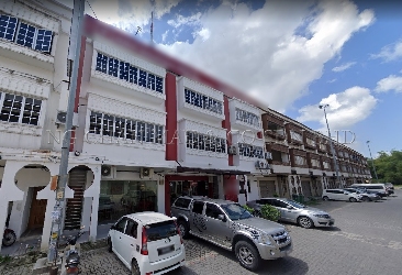 3 Storey Shop Office, Intermediate
