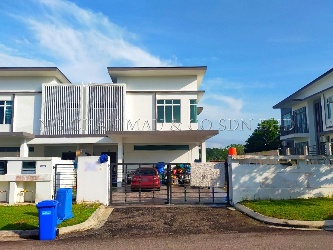 2 Storey Semi Detached House with Clubhouse Facilities