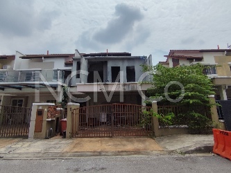 2 Storey Terrace House, End Lot, Renovated