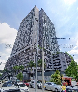 Service Apartment, Corner Lot