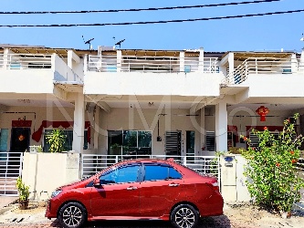 2 Storey Terrace House, Intermediate