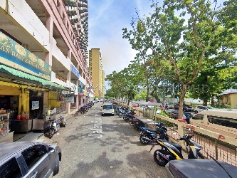 Shop Lot, Corner Lot