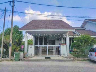 1 Storey Semi Detached House