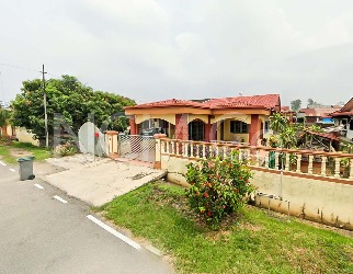 1 Storey Semi Detached House