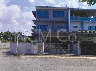 2.5 Storey Semi Detached House