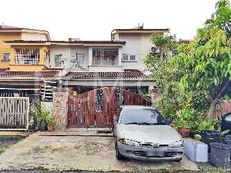 2 Storey Terrace House, Intermediate, Renovated