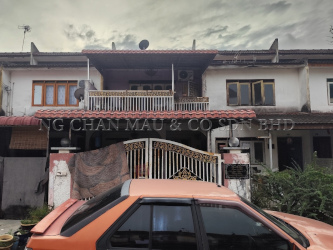 2 Storey Terrace House, Intermediate, Low Cost, Renovated