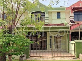 2 Storey Terrace House, Intermediate