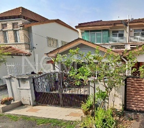 2 Storey Terrace House, End Lot, Renovated