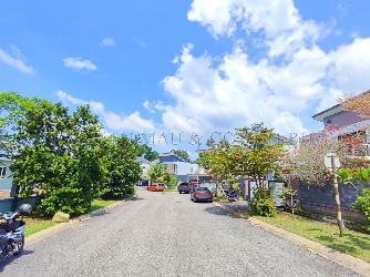 2 Storey Bungalow House, Corner Lot