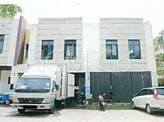 2 Storey Terrace Shop Office, End Lot