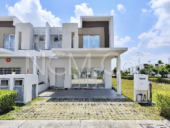 2 Storey Terrace House, Corner Lot