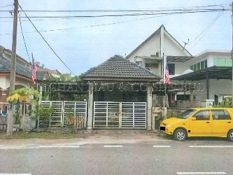 1.5 Storey Semi Detached House