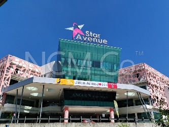 Stratified Retail Shop Lot