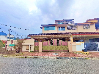 2 Storey Terrace House, Corner Lot, Renovated