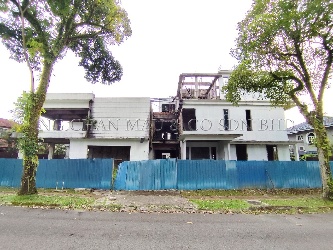 2.5 Storey Bungalow House