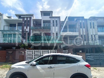 2.5 Storey Terrace House, Intermediate