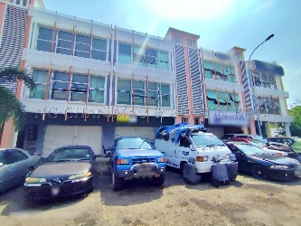 3 Storey Shop Office, Intermediate