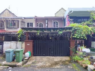 2 Storey Terrace House, Intermediate, Renovated