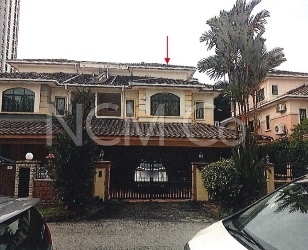 2.5 Storey Semi Detached House