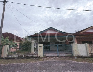 1 Storey Semi Detached House