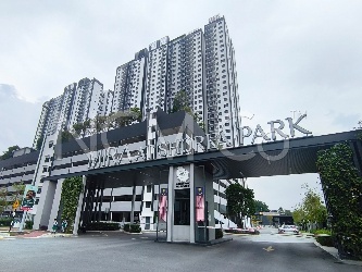 Service Apartment, Corner Lot