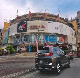 Retail Lot, Intermediate