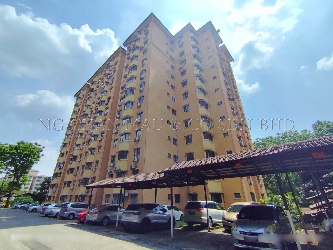 Apartment, Corner Lot