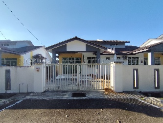 1 Storey Semi Detached House