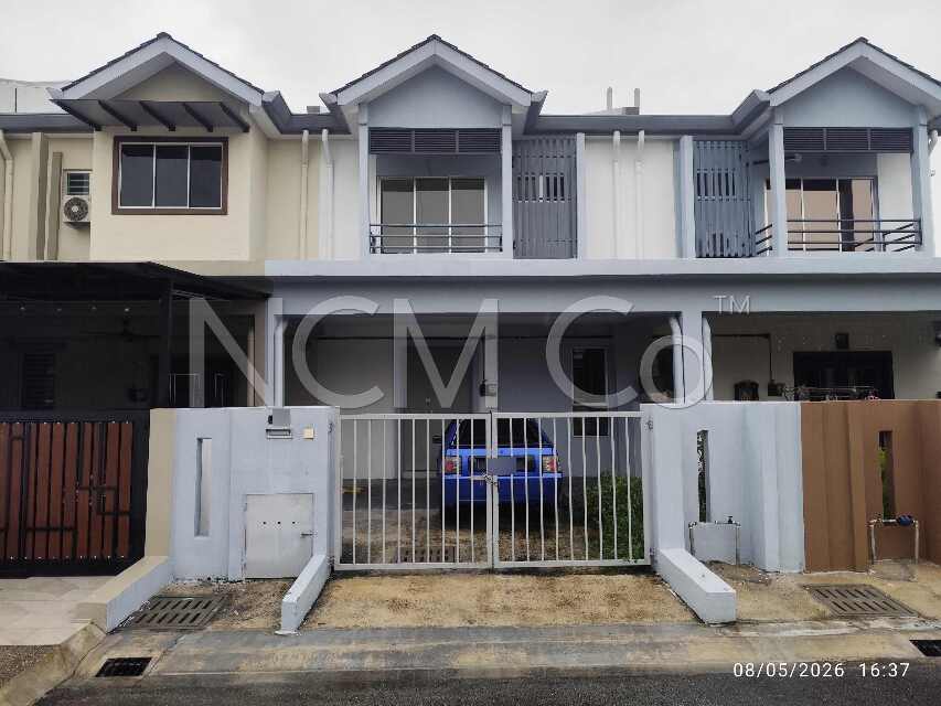 2 Storey Terrace House, Intermediate